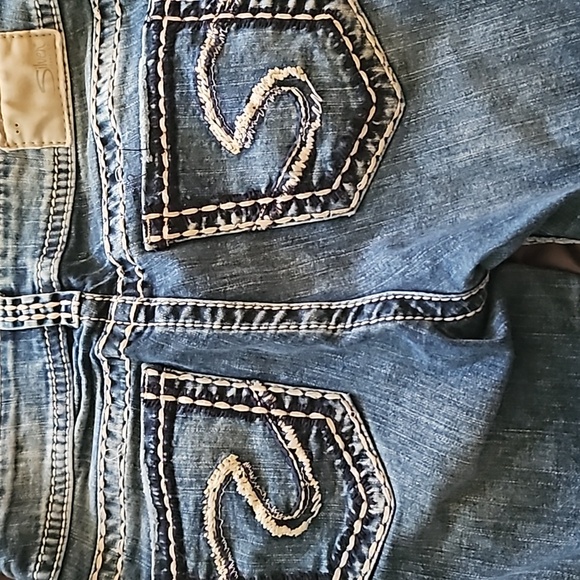 Silver jeans capri style - Picture 3 of 7